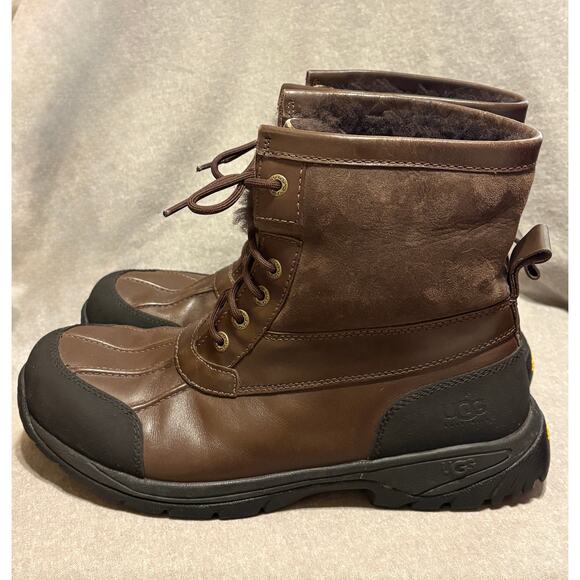 Ugg Hilgard Waterproof Leather Boots Men’s 10.5 Vibram Sole Sheepskin Lined EUC main image 4